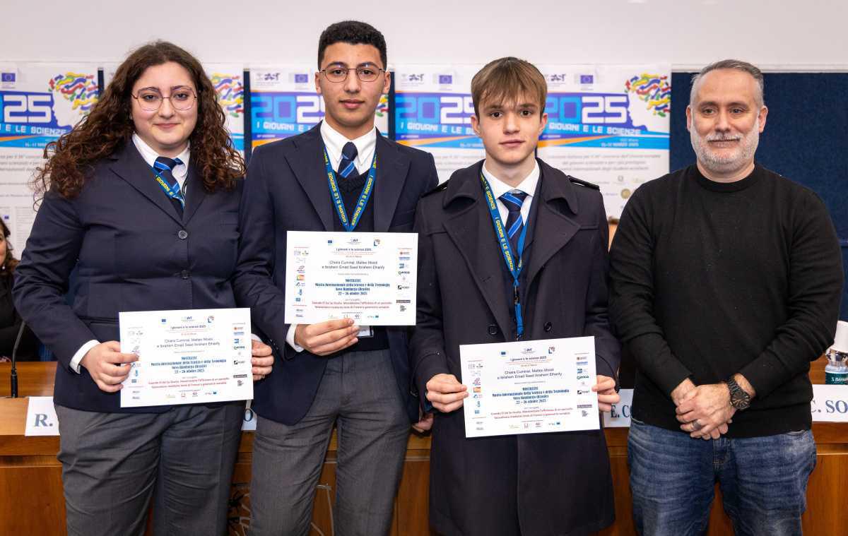 Cuando el sol se oculta Cuando el sol se oculta