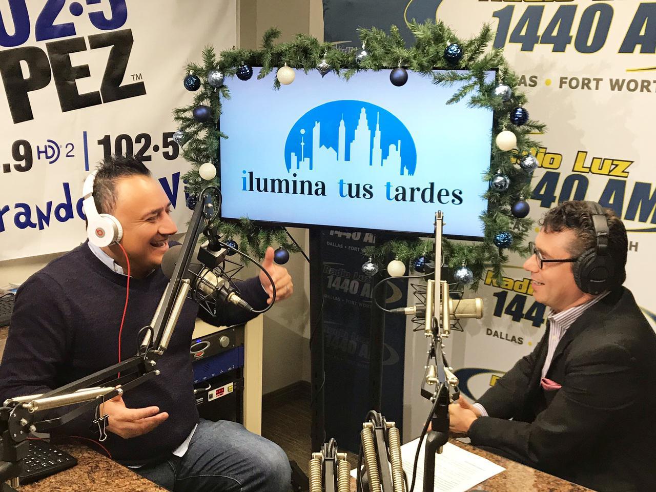 ILUMINA TUS TARDES, con mi querido amigo Diego Molina , uno se los programa de radio más escuchado.