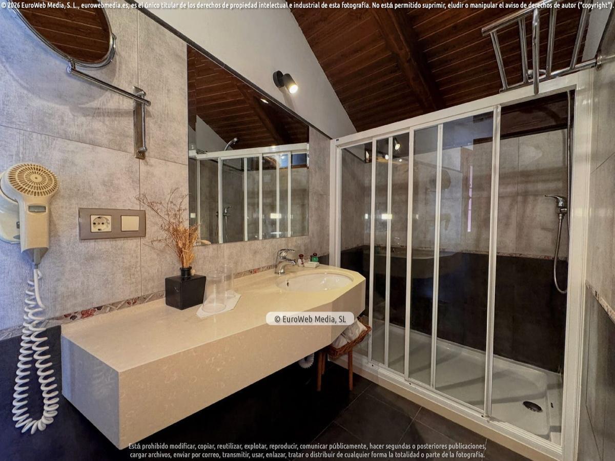 Habitación 403