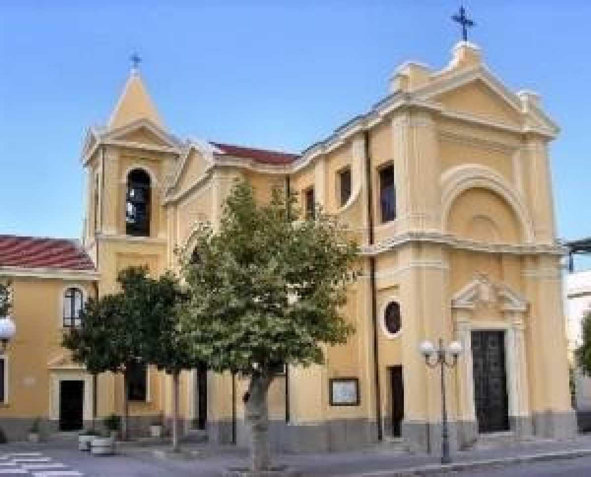 Chiesa di S. Andrea Apostolo - Church of St. Andrew the Apostle Chiesa di S. Andrea Apostolo - Church of St. Andrew the Apostle