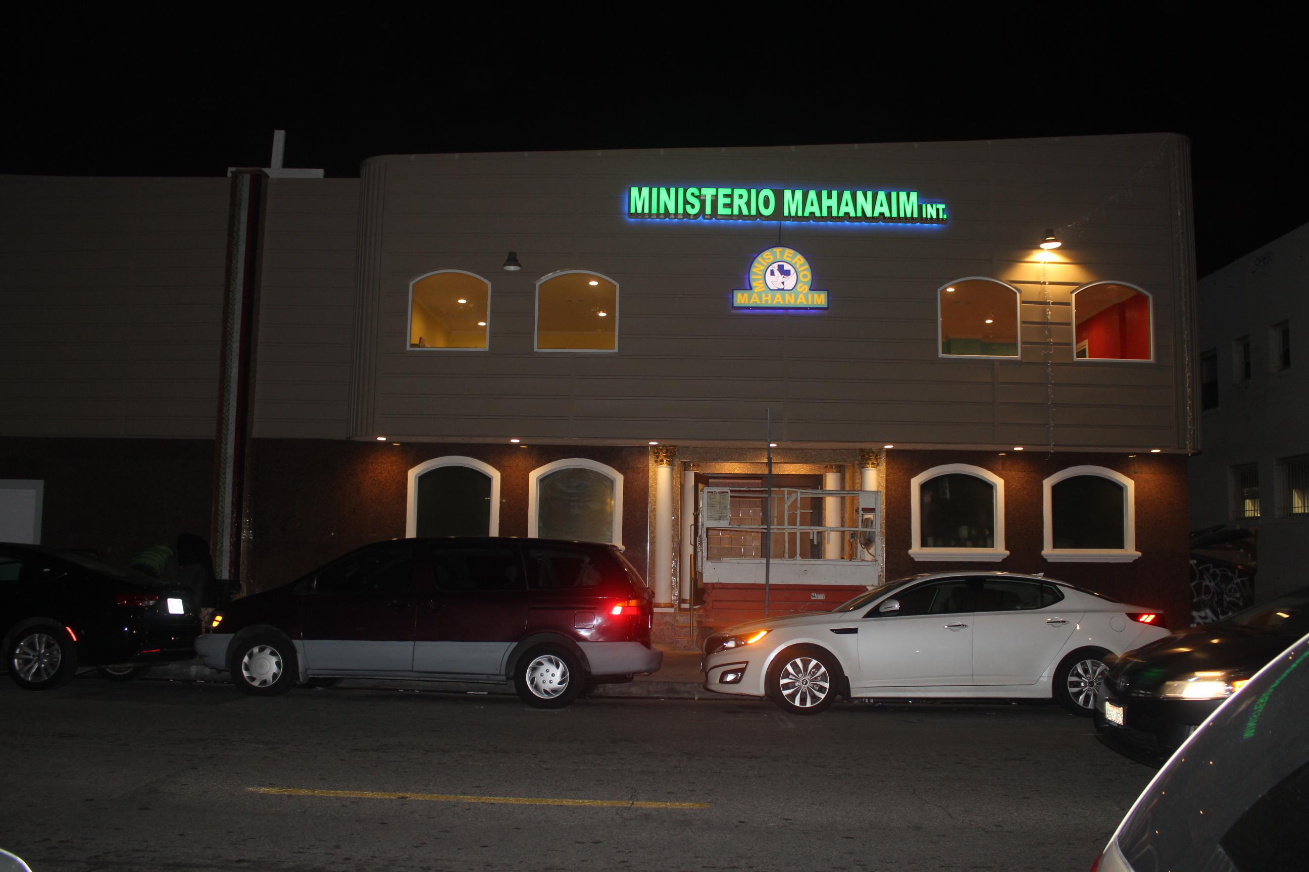 Ministerios Mahanaim De Noche