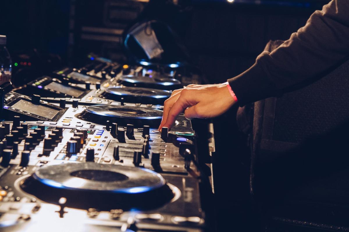 Première fête de la musique organisée par le CSE Renault Douai