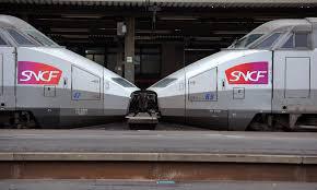 Grève à la SNCF: "Cela fait des années qu'on vous prévient. Là, ça craque de partout" Grève à la SNCF: "Cela fait des années qu'on vous prévient. Là, ça craque de partout"