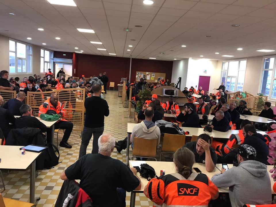 Technicentre le Landy : Seule la lutte paie ! Technicentre le Landy : Seule la lutte paie !