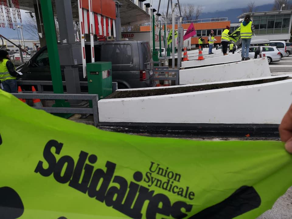 Nouvelle opération « péage gratuit » en Savoie aujourd’hui SUD-Rail / Gilets Jaunes(28 Décembre)