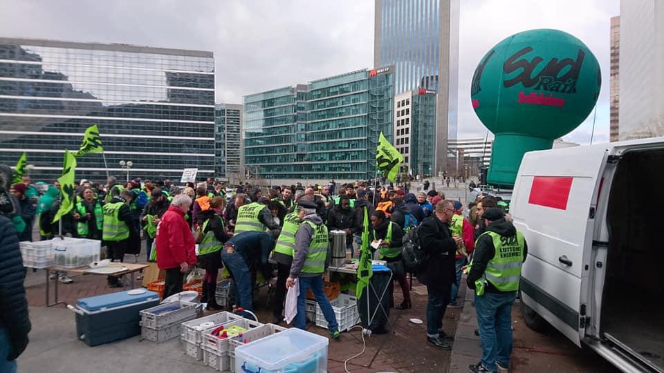 Rassemblement pour Fayssal...
