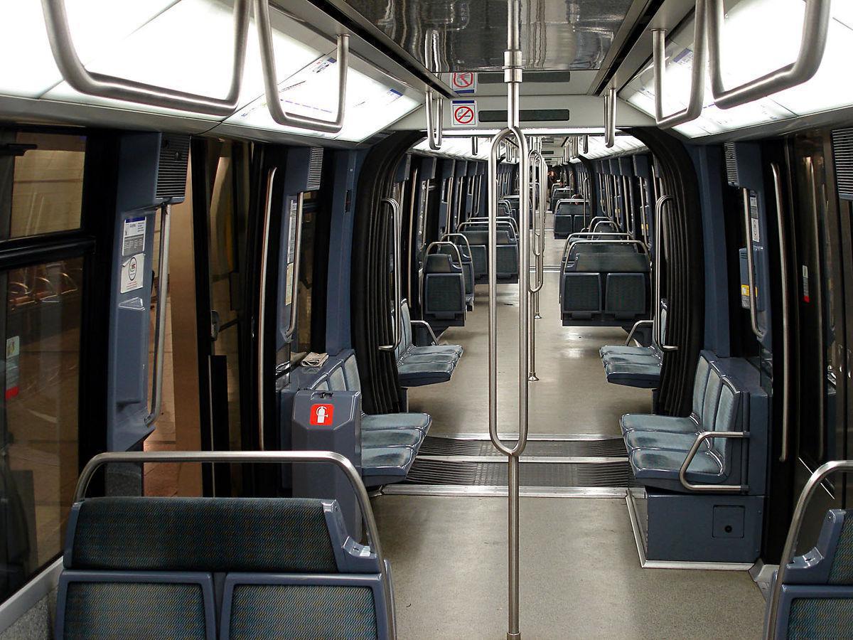 Un déconfinement sans tests massifs provoquerait une deuxième vague, selon l’Inserm Un déconfinement sans tests massifs provoquerait une deuxième vague, selon l’Inserm