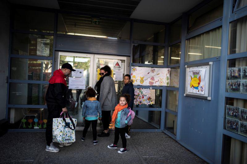 Coronavirus : pas de chômage partiel si vous refusez d'envoyer vos enfants à l'école Coronavirus : pas de chômage partiel si vous refusez d'envoyer vos enfants à l'école