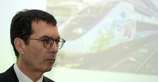 Coronavirus : deux milliards d'euros de manque à gagner pour la SNCF, annonce Jean-Pierre Farandou Coronavirus : deux milliards d'euros de manque à gagner pour la SNCF, annonce Jean-Pierre Farandou