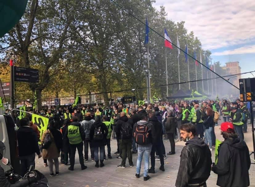 Rassemblement du 15/10/20 devant le Conseil Régional des Hauts de France