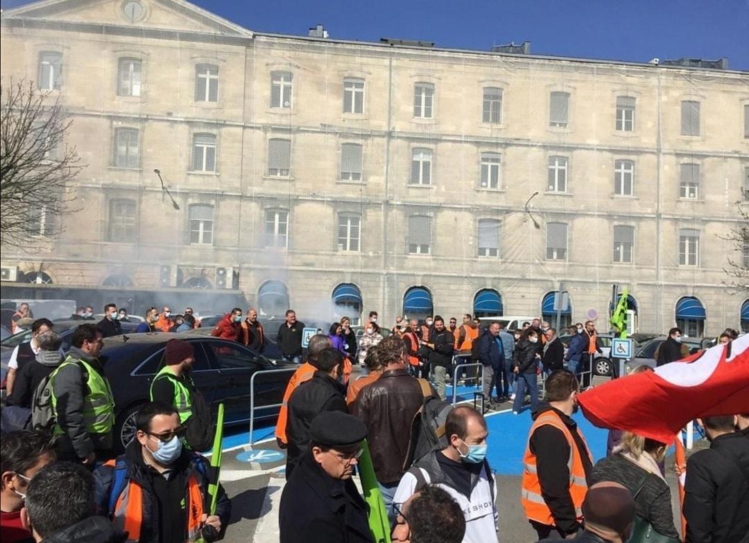 Rassemblement de soutien pour Jean Christophe, ADC menacé de radiation