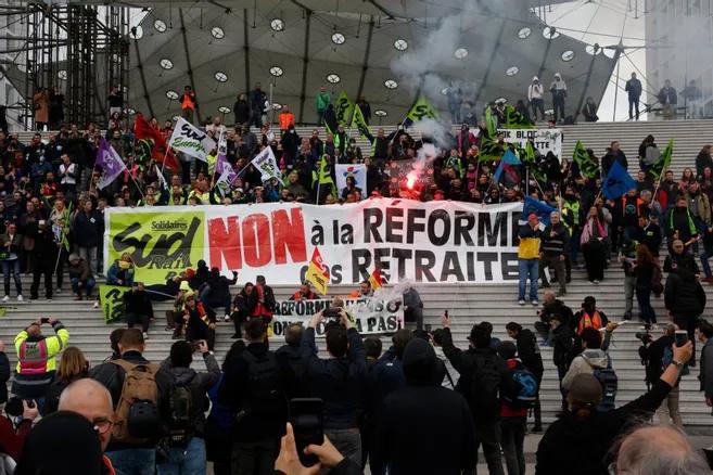 1er Mai - Unitaire et populaire ! 1er Mai - Unitaire et populaire !