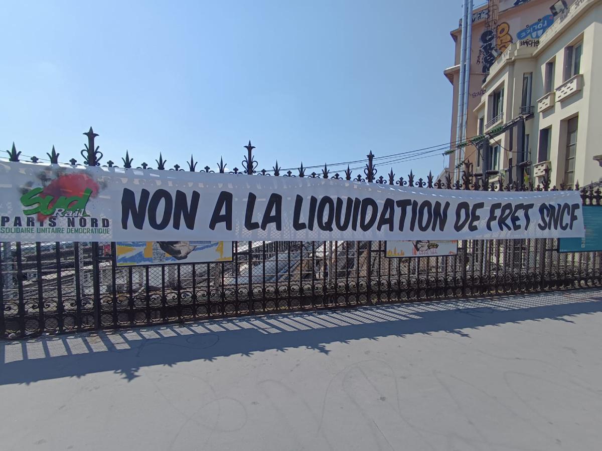 FRET - Désastre écologique, massacre de l'emploi...NON à la liquidation de Fret SNCF ! FRET - Désastre écologique, massacre de l'emploi...NON à la liquidation de Fret SNCF !