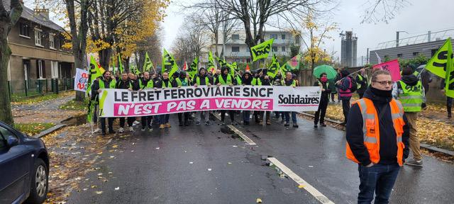 21/11 - Rassemblement à Sotteville-les-Rouen contre la casse du FRET SNCF
