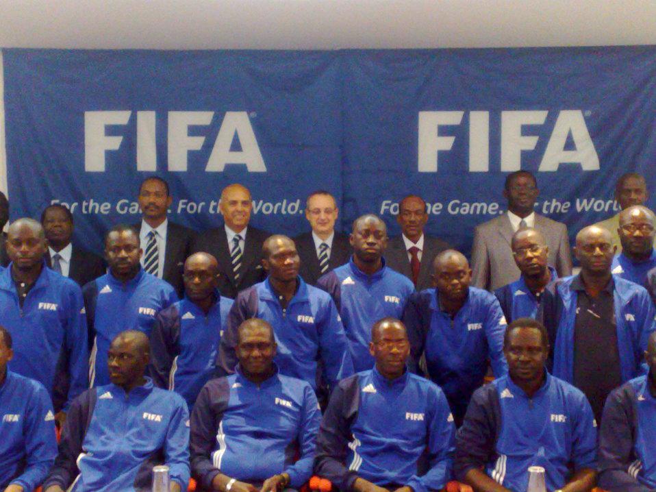 Sénégal-Foot: Des dirigeants s’engagent à la réduction de la Ligue 1 à 14 clubs en 2013
