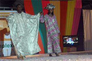 (Photos) Défilé de Mode: L’Afrique conquise par une sénégalaise.