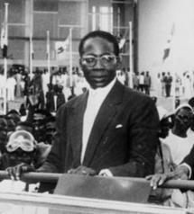 En 1972, Senghor pensait que la télé n’était pas une priorité pour les sénégalais.