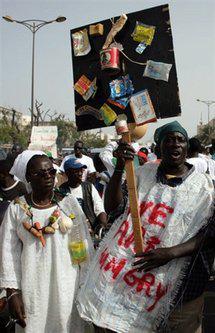 Le préfet de Dakar interdit la marche de la société civile.