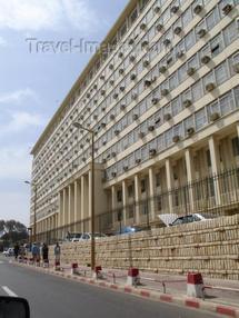 Le building administratif, siège du Gouvernement sénégalais