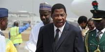 Le président béninois, Boni Yayi à son arrivée à Abuja, au Nigeria pour un sommet d'urgence sur la Côte d'Ivoire, le 24 décembre 2010. AFP