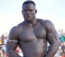 Lutte : Eumeu Sène ne veut pas d’un autre adversaire que Modou Lô