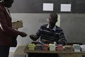 Direct-Présidentielle 2012 : Absence notoire de représentants des candidats dans les bureaux de vote en banlieue