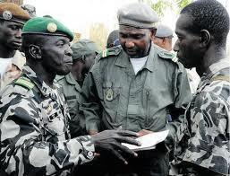 Mali: Face à l'avancée des rebelles, la junte demande une aide extérieure