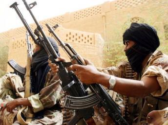 Mali: trois villes tombées en trois jours, une situation inédite