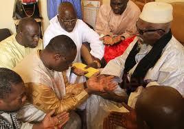 Macky Sall reçu par Serigne Sidi Moctar Mbacké