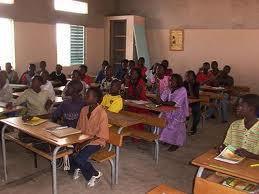 Le Meejir sur la crise scolaire : "L'année blanche n'est pas la solution"