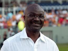 Témoignages – Roger Milla : « En termes d’entrainements, Lechantre n’a rien apporté au Cameroun »
