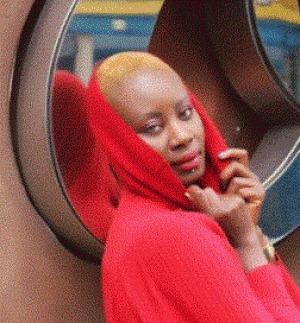 ROKHIA KABA, ANIMATRICE A AFRICA 7 «Je suis extravagante, mais il y a pire que moi»