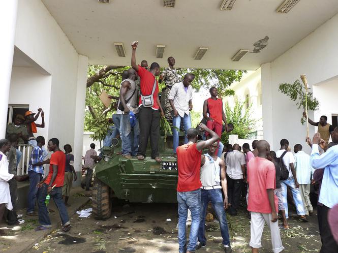 Mali-Alerte: La sortie de crise en danger après l’attaque contre le président
