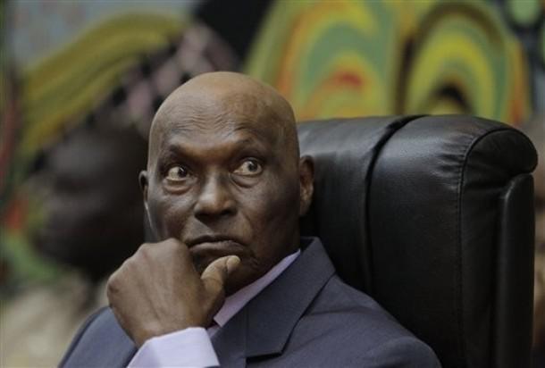Les signataires de la déclaration sur une nouvelle constitution du Sénégal : "Wade doit se taire"