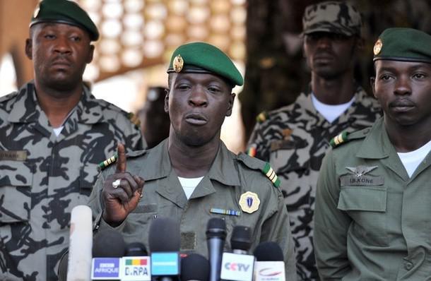Mali : ONU, Union africaine et Cédéao exigent la dissolution immédiate de l'ex-junte