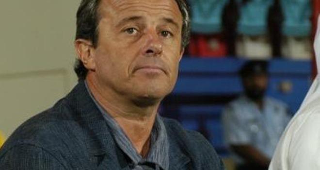 Lechantre, ancien coach éphémère du Sénégal, limogé par Al-Arabi