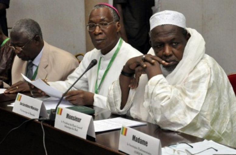Mali: l'Algérie appuie une solution négociée plutôt que militaire