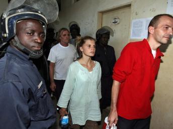 France : l'Arche de Zoé en procès, cinq ans après
