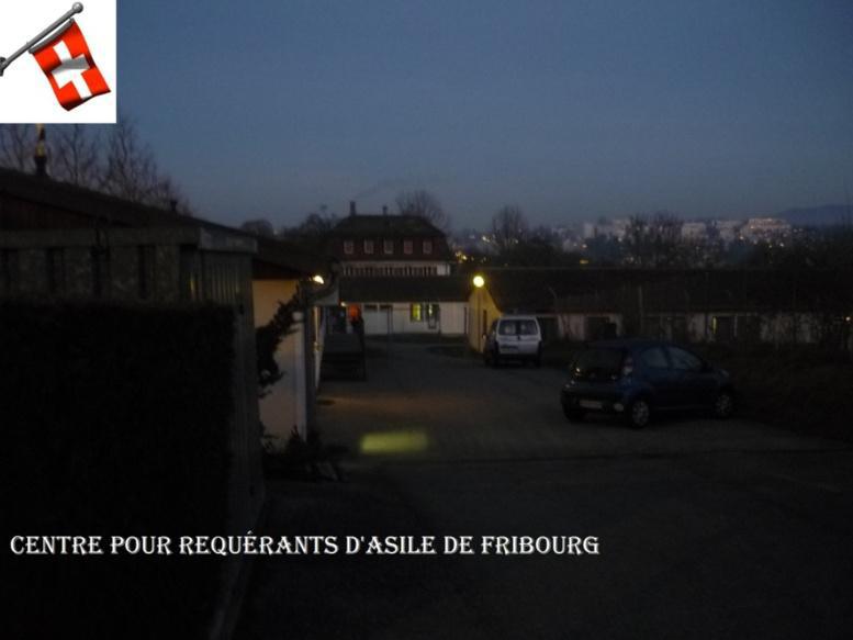 Suisse & Foyers pour requérants d’asile : Une prison « douce » pour des immigrés