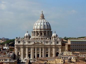 La basilique Saint-Pierre du Vatican DR