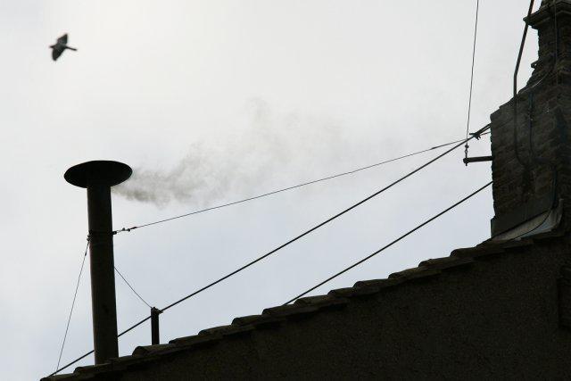Vatican: deuxième jour du conclave, le suspense continue