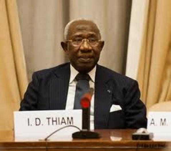 Politique de Santé : Iba Der Thiam plaide pour la précision du groupe sanguin sur la carte d’identité