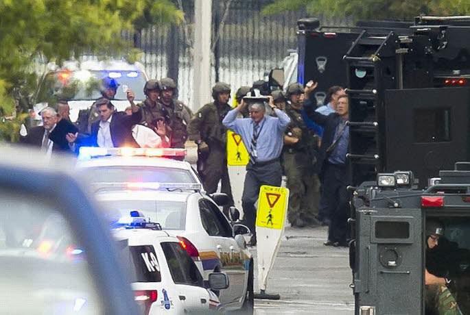Etats-Unis : treize morts dans la fusillade dans les locaux de l'US Navy