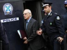 L'ex-ministre grec de la Défense Akis Tsohatzopoulos arrivant à son procès à Athènes le 22 Avril 2013. AFP PHOTO/ FOSPHOTOS / ANGELIKI PANAGIOTOU