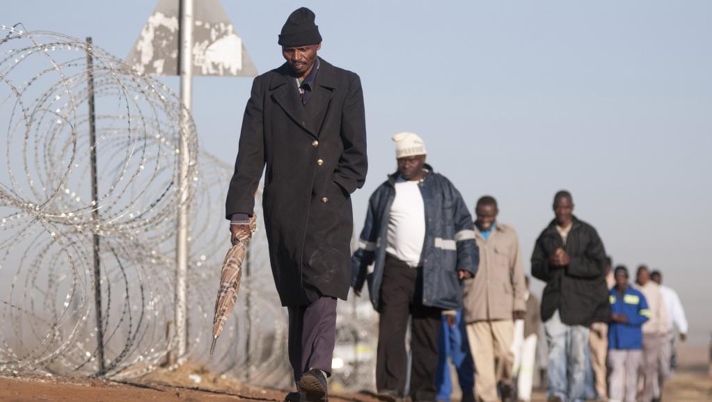 Marikana: les conditions de vie des mineurs toujours aussi difficiles
