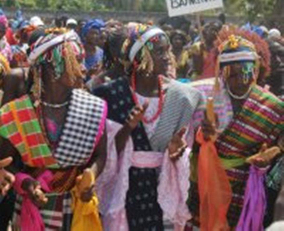 DES ASPECTS HISTORIQUES ET SOCIO-CULTURELS DE LA CASAMANCE