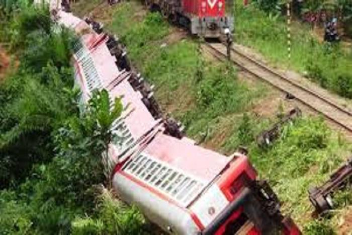 Cameroun: déraillement d'un train de voyageurs à Eseka, nombreuses victimes
