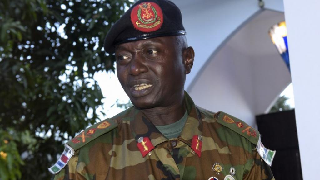 Gambie: le général Ousmane Badjie démis de ses fonctions