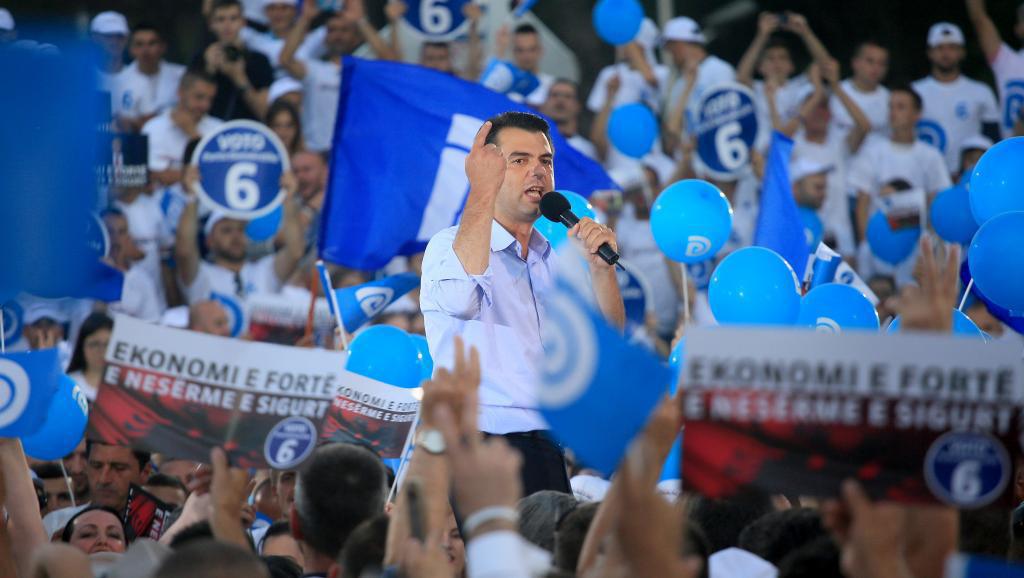 Elections législatives en Albanie après une campagne polluée par des invectives