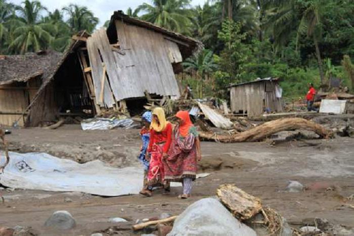 La tempête Tembin aux Philippines a fait 240 morts